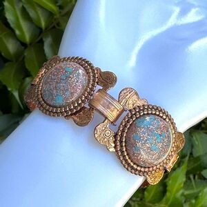 Vintage wide copper link cuff bracelet with blue and copper flecked stone